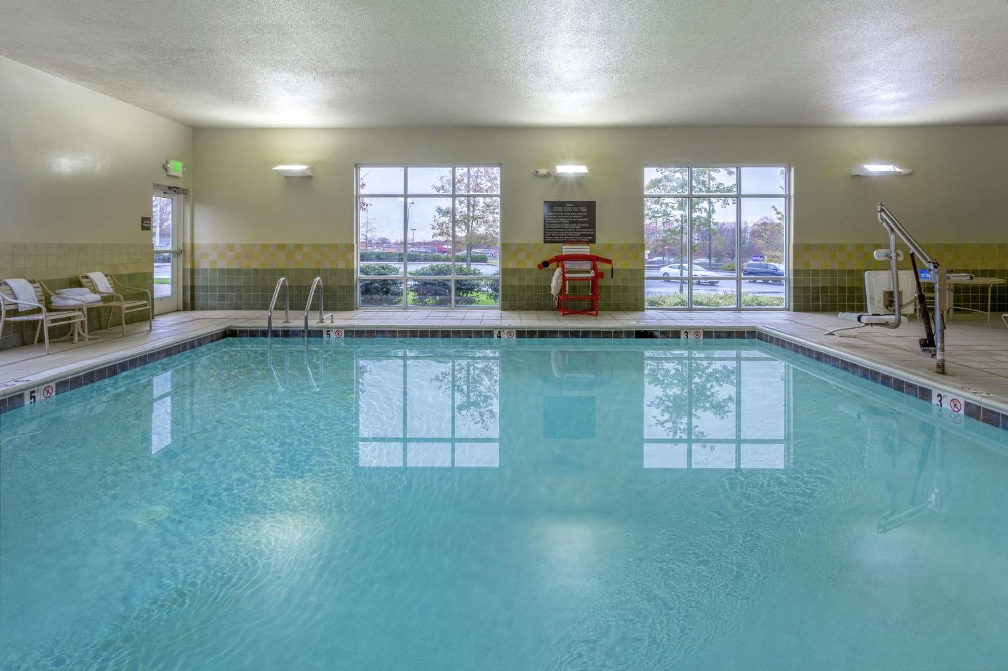 Hampton Inn Owings Mills Esterno foto