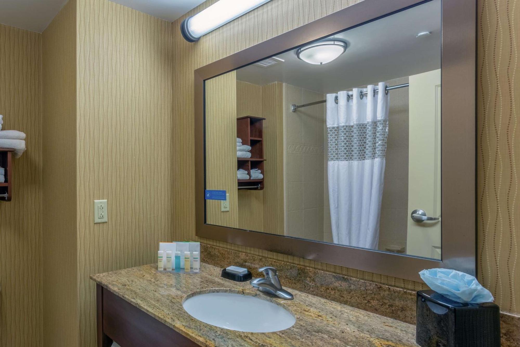 Hampton Inn Owings Mills Esterno foto